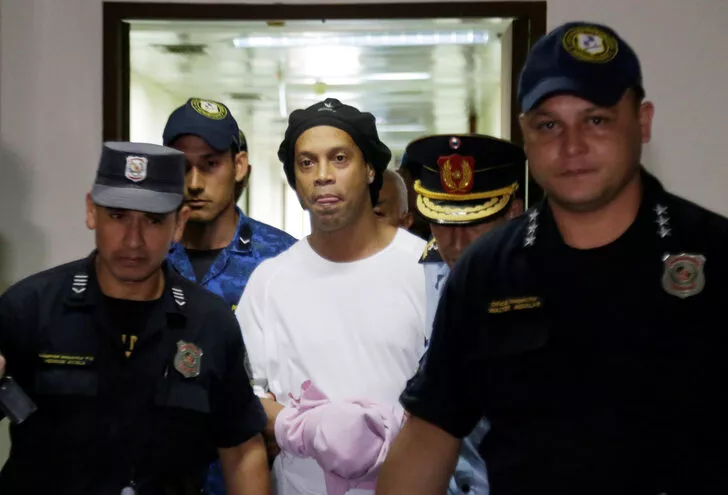 Ronaldinho'nun ne kadar hapis yatacağı belli oldu