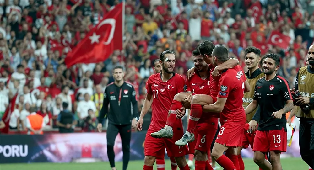 Türkiye A Milli Futbol Takımı'nın Avusturya ve Slovenya maçları seyircisiz oynanacak