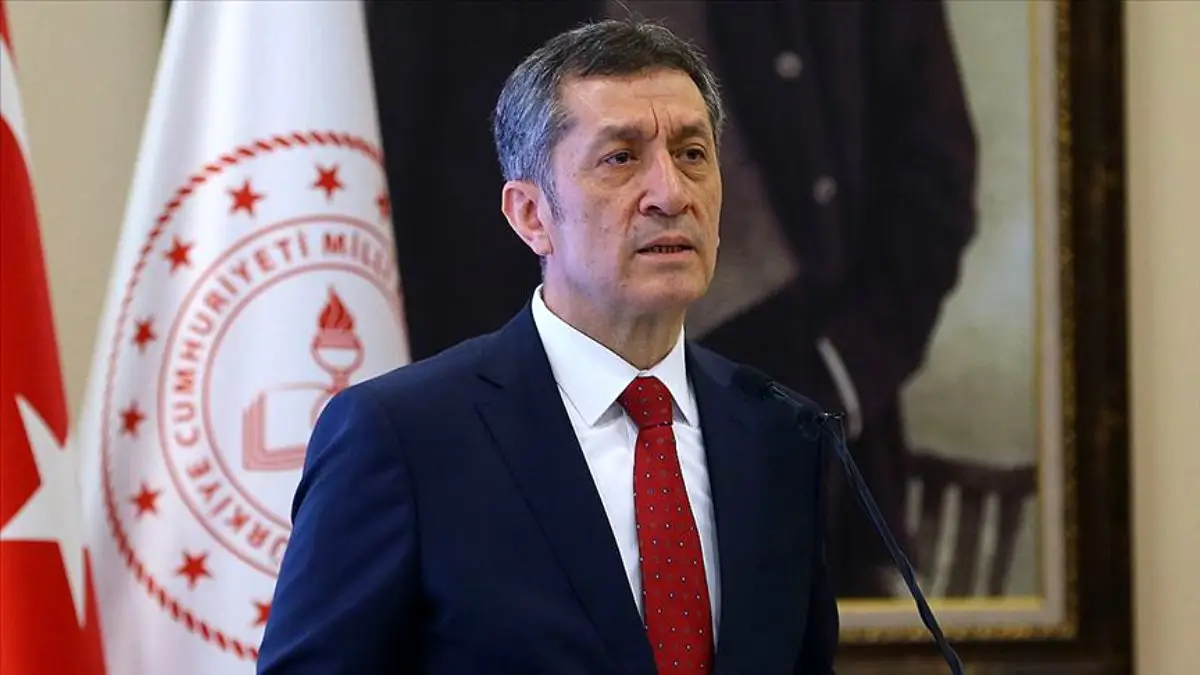 Bakan Selçuk 'uzaktan eğitim' ile ilgili yeni gelişmeyi duyurdu