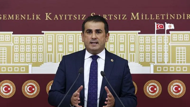 CHP Zonguldak Milletvekili Demirtaş: Ölüm nedeni, Kovid-19 yerine zatürre mi yazılıyor?