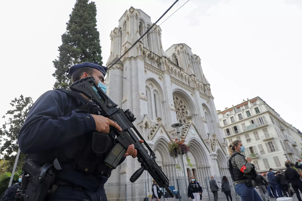 Fransa'daki bıçaklı saldırıyla ilgili üçüncü gözaltı