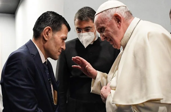 Papa Francis, Aylan Kurdi'nin babasıyla görüştü: 'Papa ağlamaya başladı'