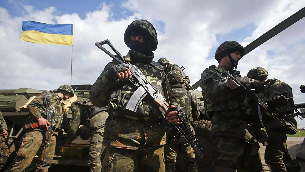 'Ukrayna askerleri, Donetsk'e havan toplarıyla ateş açtı'