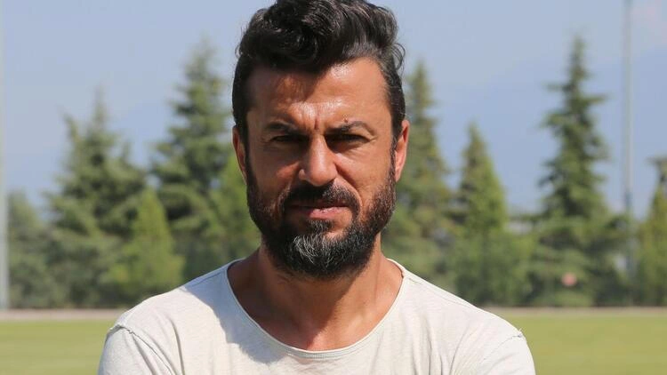 Denizlispor'da teknik direktörlüğe Ali Tandoğan getirildi