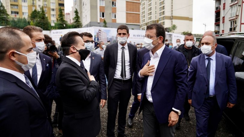 Ekrem İmamoğlu, 'KİPTAŞ Tuzla Meydan Evleri'nin temelini atma törenine katıldı