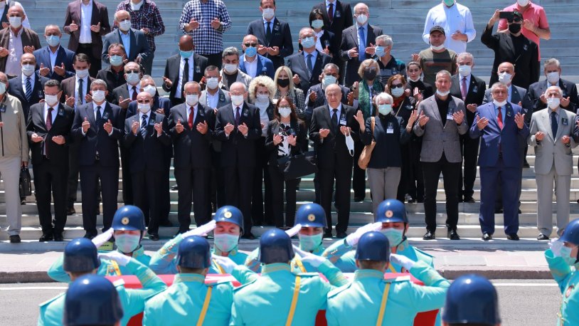 Kılıçdaroğlu, Selahattin Babüroğlu için Meclis'te düzenlenen cenaze törenine katıldı