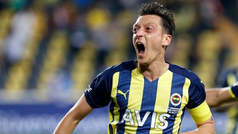 Mesut Özil 11'e dönüyor! Trabzonspor maçında özel görev...