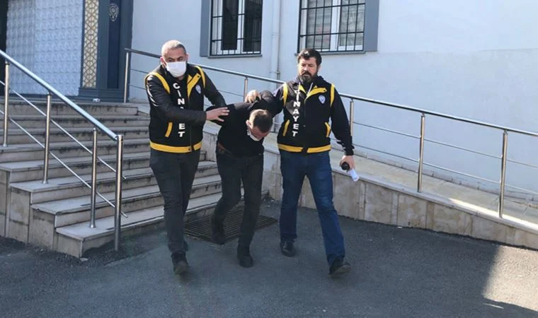 Camide imamı bıçaklayan şüpheli tutuklandı: 'Barınmak amacıyla girmiştim'