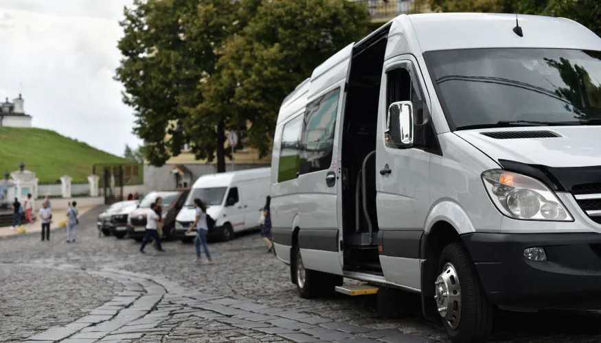 İzmir'de servis ücretlerine yüzde 40 zam