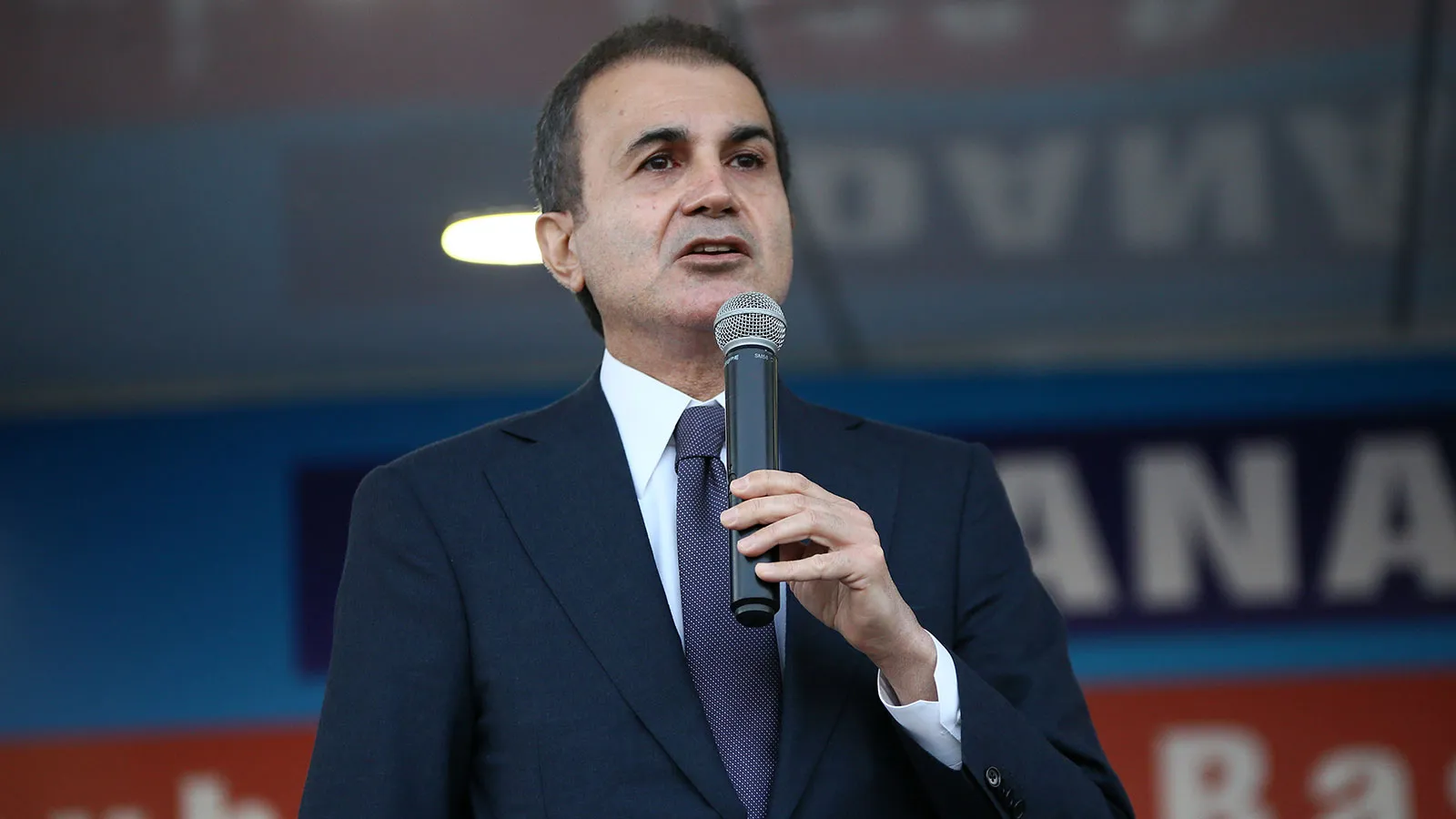 AKP'li Ömer Çelik'ten NATO çıkışı: 'Türkiye'nin üyeliğini tartışmaya açmaya çalışanlar'a seslendi