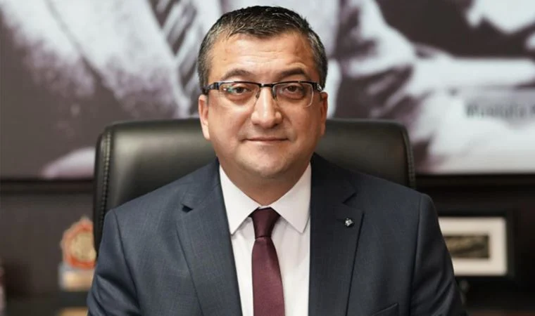 CHP'li Çan Belediye Başkanı Bülent Öz, İçişleri Bakanlığı tarafından görevden uzaklaştırıldı