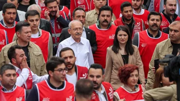Kılıçdaroğlu'ndan gençlere çağrı: Faizli KYK borçlarını ödemeyin, iktidara geliyoruz, sizden sadece ana para talep edilecek