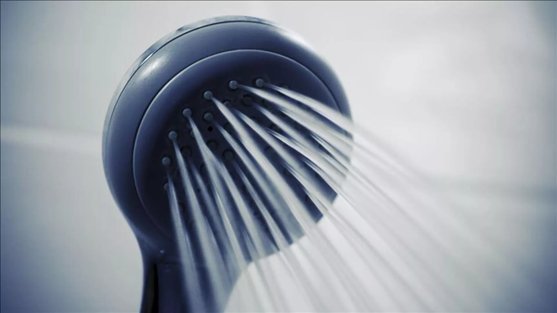 İsviçre Enerji Bakanı'ndan tasarruf çağrısı: Birlikte duş alın